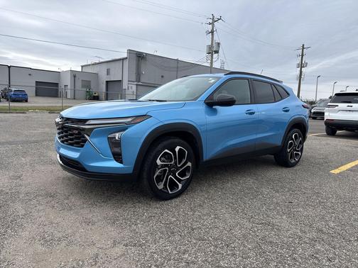 Marina Blue Metallic 2025 Chevrolet Trax FWD 2RS