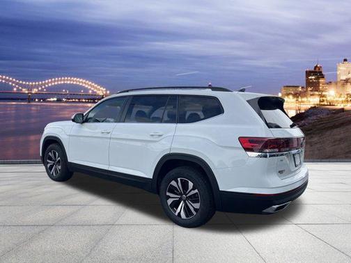 2025 Volkswagen Atlas 2.0T SE
