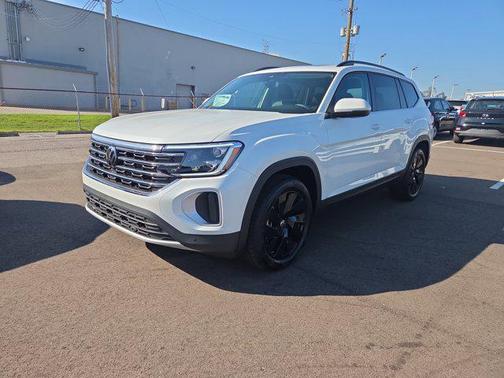 2026 Volkswagen Atlas 2.0T SE w/Technology 4MOTION