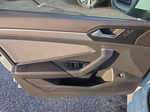 2026 Volkswagen Jetta 1.4T SE