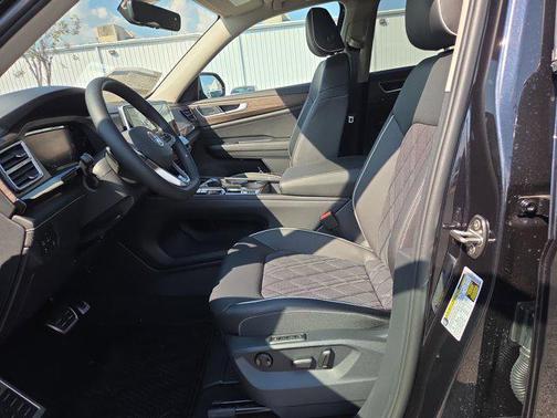 2026 Volkswagen Atlas 2.0T SEL Premium R-Line 4MOTION
