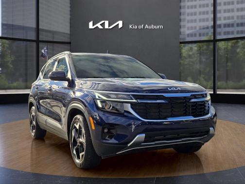 2025 Kia Seltos EX IVT FWD