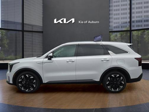2025 Kia Sorento EX FWD
