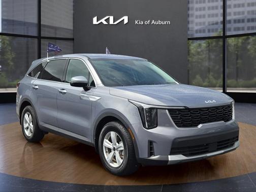 2025 Kia Sorento LX FWD