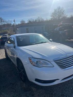 2011 Chrysler 200 S