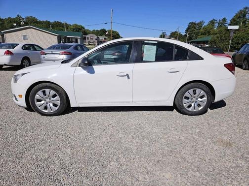 2013 Chevrolet Cruze LS