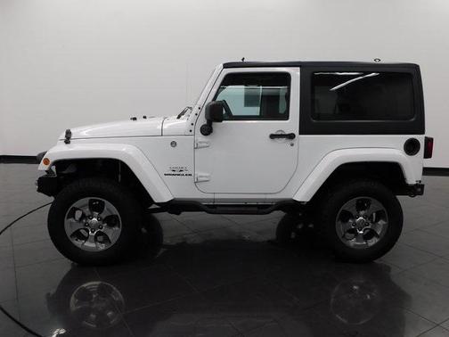 2016 Jeep Wrangler Sahara