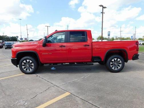 2025 Chevrolet Silverado 2500 Custom