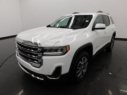 2023 GMC Acadia FWD SLT