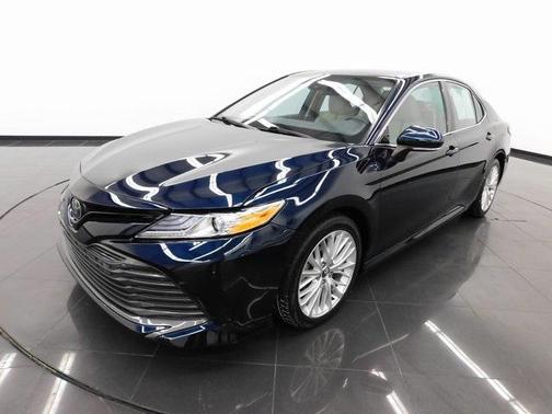 2020 Toyota Camry XLE