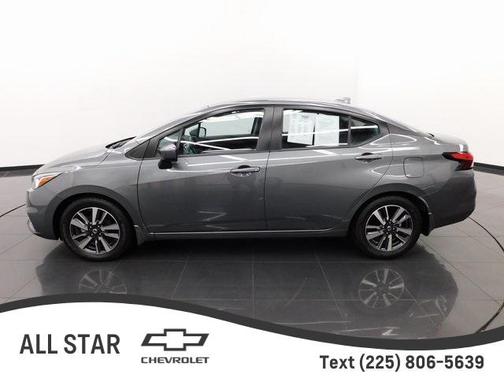 2022 Nissan Versa 1.6 SV