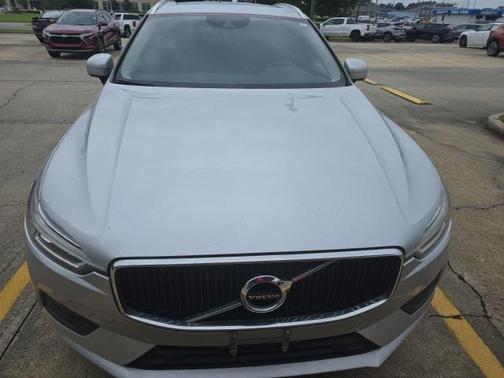 2018 Volvo XC60 T5 Momentum