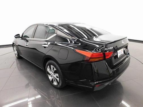 2021 Nissan Altima S FWD