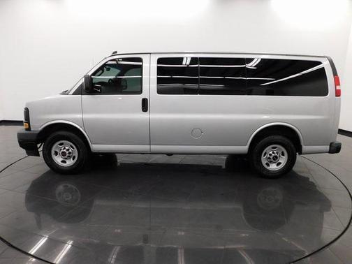 2017 GMC Savana 2500 LS