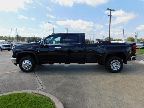 2026 Chevrolet Silverado 3500 LTZ