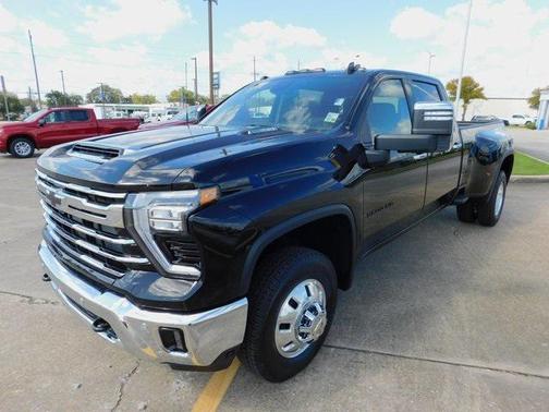 2026 Chevrolet Silverado 3500 LTZ