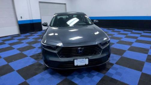 Meteorite Gray Metallic 2025 Honda Accord