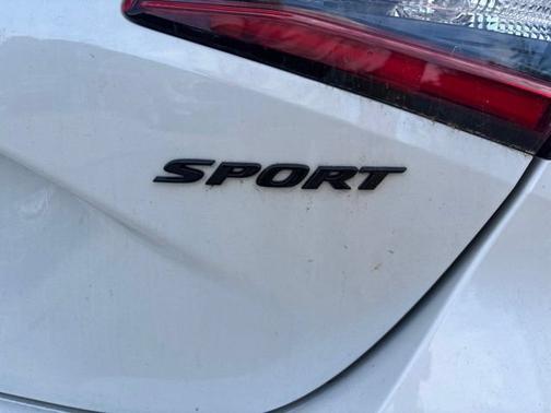 Platinum White Pearl 2024 Honda Civic