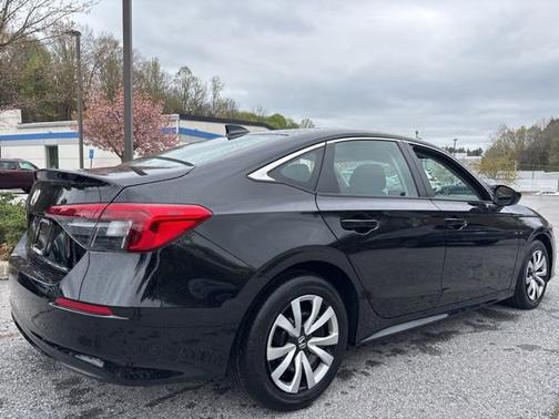 Crystal Black Pearl 2024 Honda Civic