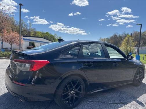 Crystal Black Pearl 2024 Honda Civic