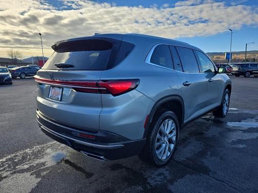 2025 Buick Enclave Preferred FWD