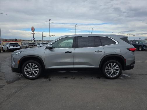 2025 Buick Enclave Preferred FWD