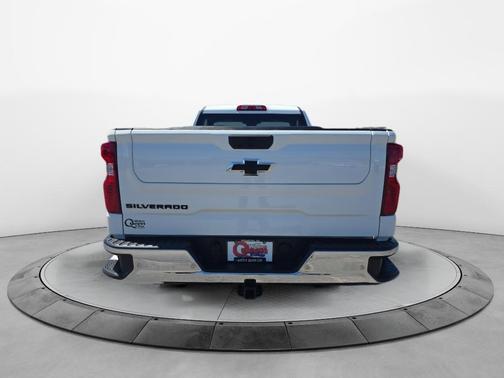 Summit White 2022 Chevrolet Silverado 1500 WT