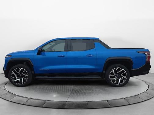 Riptide Blue Metallic 2025 Chevrolet Silverado EV RST