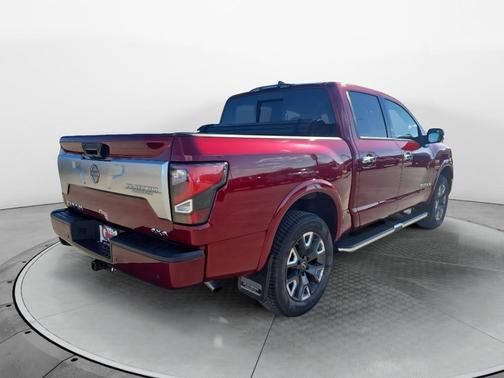2024 Nissan Titan Platinum Reserve