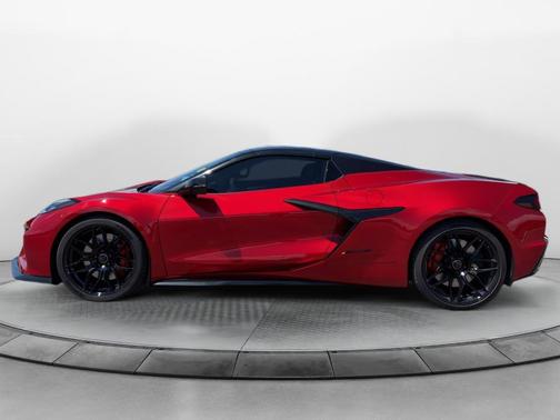 Red Mist Metallic Tintcoat 2025 Chevrolet Corvette Z06