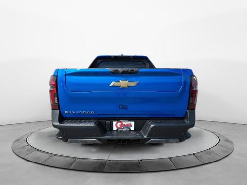 2025 Chevrolet Silverado EV LT