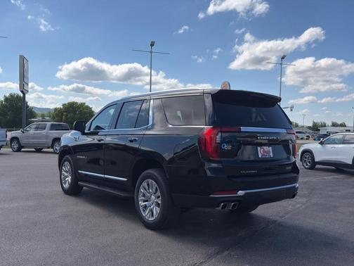 Onyx Black 2025 GMC Yukon Denali