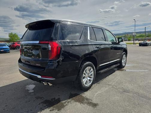 Onyx Black 2025 GMC Yukon Denali