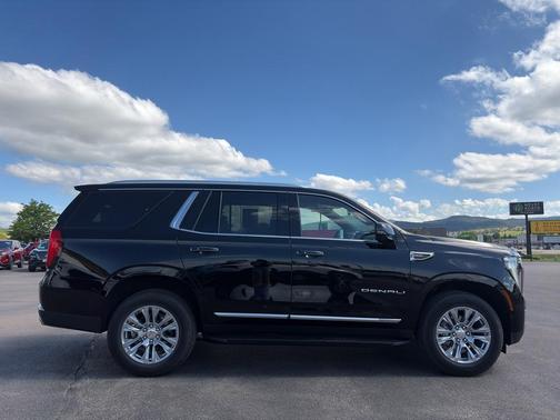 Onyx Black 2025 GMC Yukon Denali