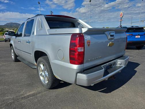 2013 Chevrolet Avalanche LTZ