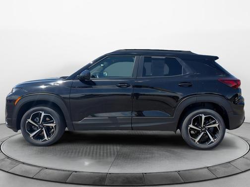 Mosaic Black Metallic 2023 Chevrolet Trailblazer RS