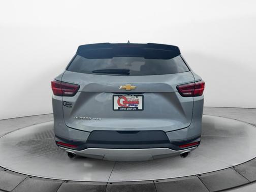 Sterling Gray Metallic 2025 Chevrolet Blazer 2LT