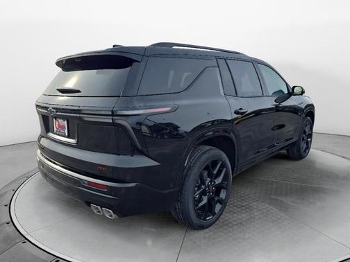 Mosaic Black Metallic 2026 Chevrolet Traverse RS