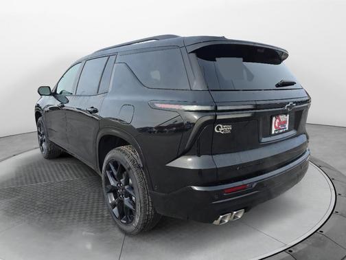 Mosaic Black Metallic 2026 Chevrolet Traverse RS