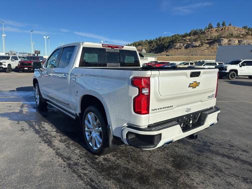 2025 Chevrolet Silverado 1500 High Country
