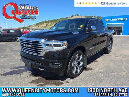 Diamond Black Crystal Pearlcoat 2022 RAM 1500 Longhorn