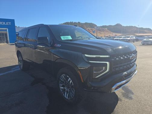 2025 Chevrolet Suburban 4WD Z71