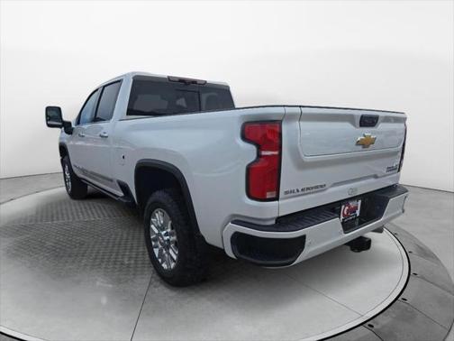 2025 Chevrolet Silverado 3500 High Country