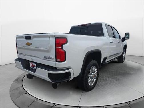 2025 Chevrolet Silverado 3500 High Country