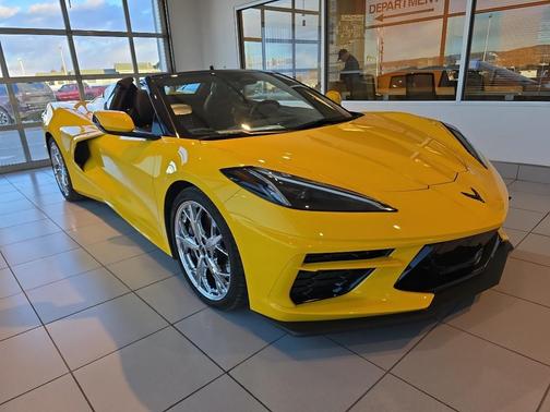 2025 Chevrolet Corvette Stingray w/2LT