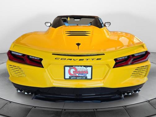 2025 Chevrolet Corvette Stingray w/2LT
