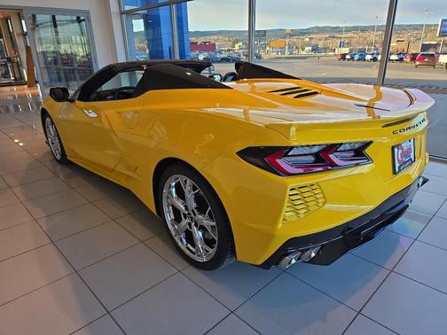2025 Chevrolet Corvette Stingray w/2LT