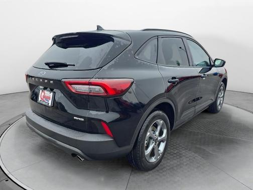 Agate Black Metallic 2025 Ford Escape ST-Line