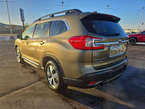 2024 Subaru Ascent Premium 7-Passenger