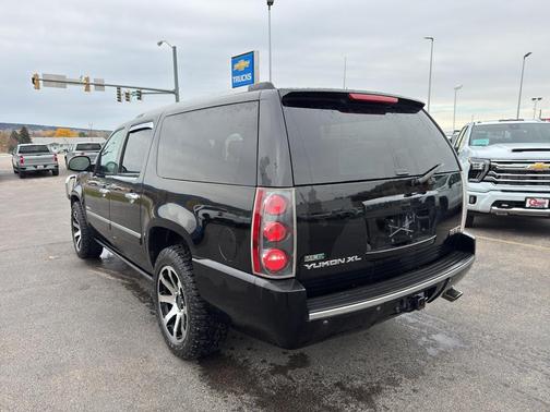 2011 GMC Yukon XL Denali